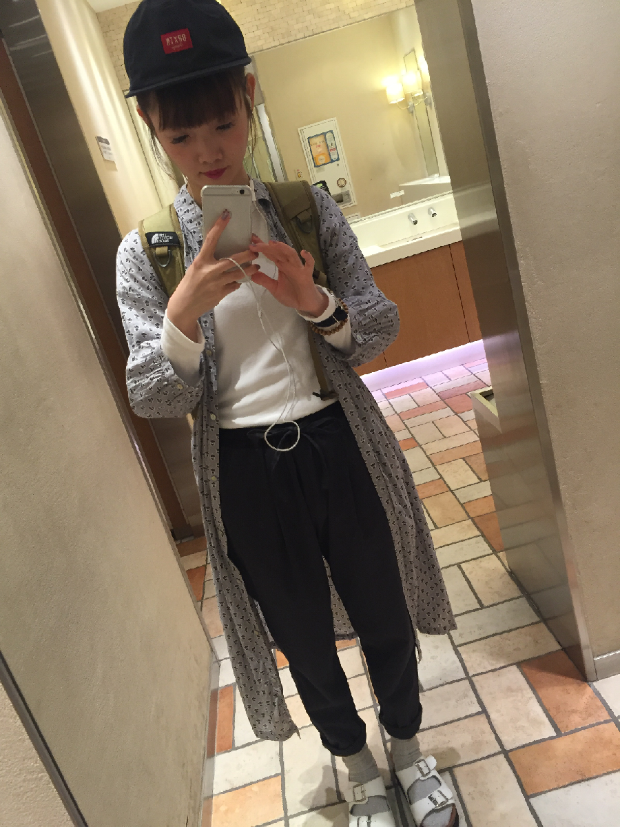 山崎 稚子さんのコーディネート画像