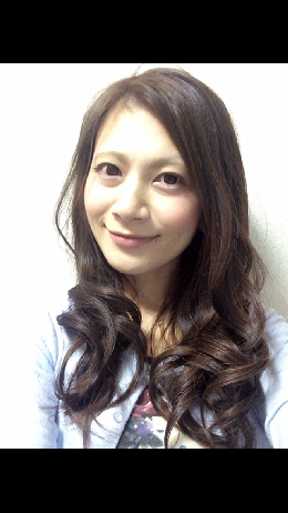 河野 ひかりさんのコーディネート画像