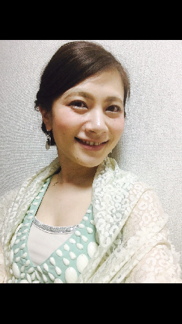 河野 ひかりさんのコーディネート画像