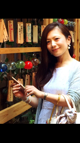 河野 ひかりさんのコーディネート画像